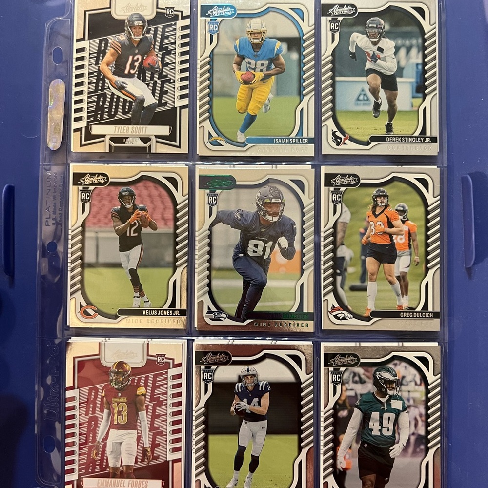 Football Cards - Picture 5 of 12